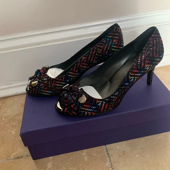 Gorgeous Stuart Weitzman Multicolor Patterned Heels - Picture 7 of 9